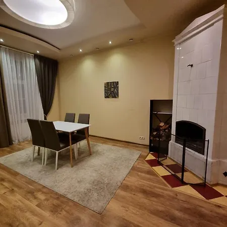Apartamento Art Deco One Bedroom In Downtown With Parking *